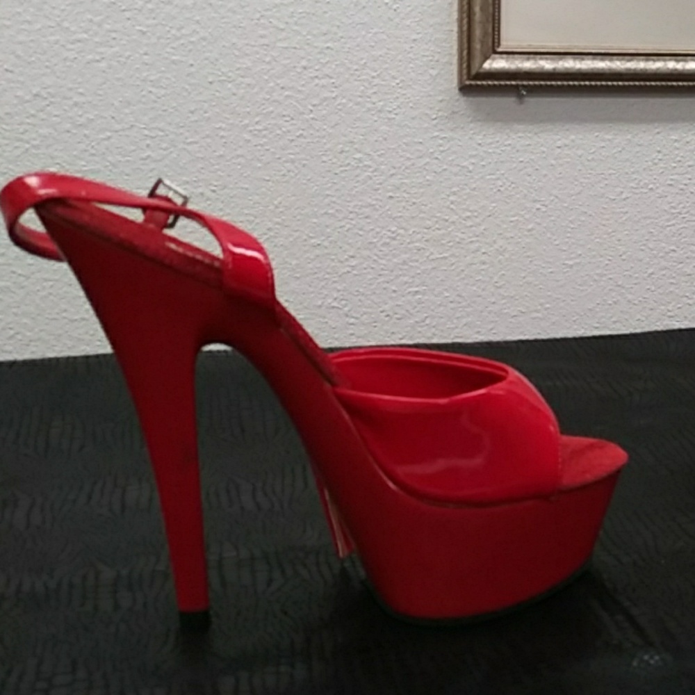 HIGH HEELS/6 Inch - Picture 2 of 7